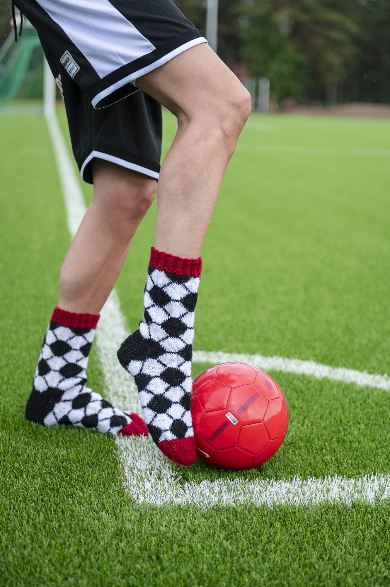 Novita Sukkalehti -kaikkien aikojen urheilusukat myyntierä 5 kpl