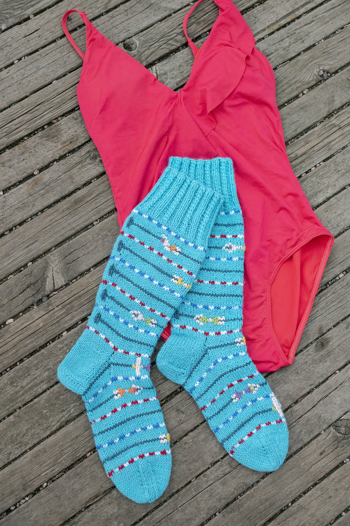 Novita Sukkalehti -kaikkien aikojen urheilusukat myyntierä 5 kpl